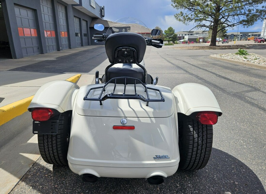 2023 Freewheeler FLRT
