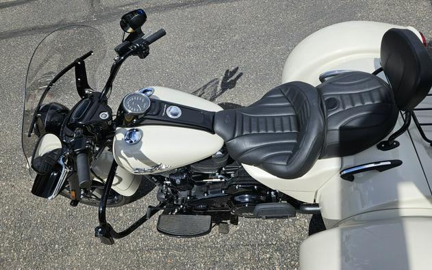 2023 Freewheeler FLRT
