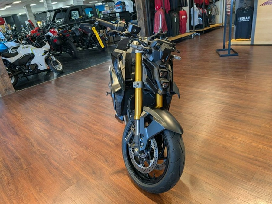 2025 Suzuki GSX-S1000