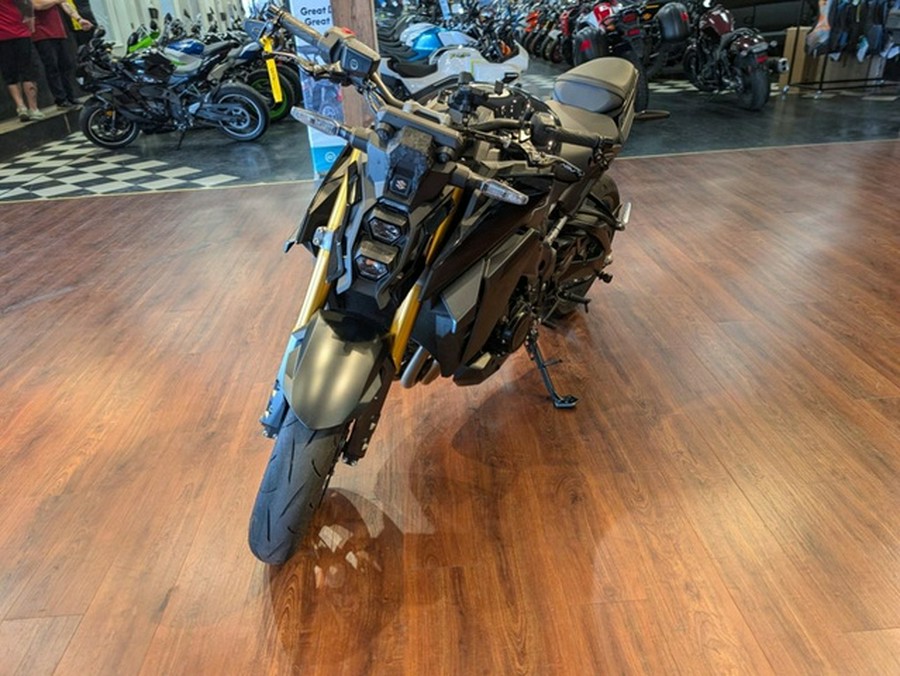 2025 Suzuki GSX-S1000