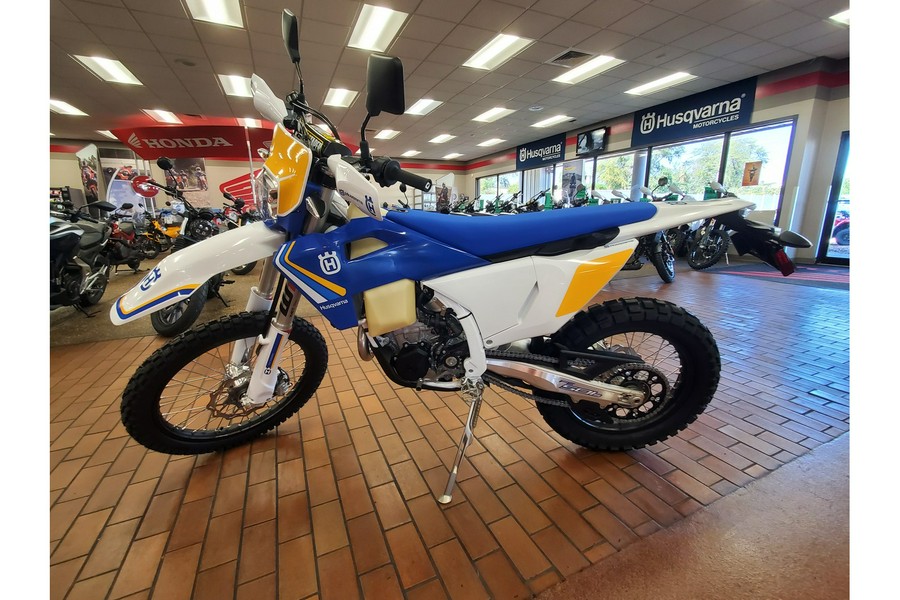 2025 Husqvarna Motorcycles FE 501s