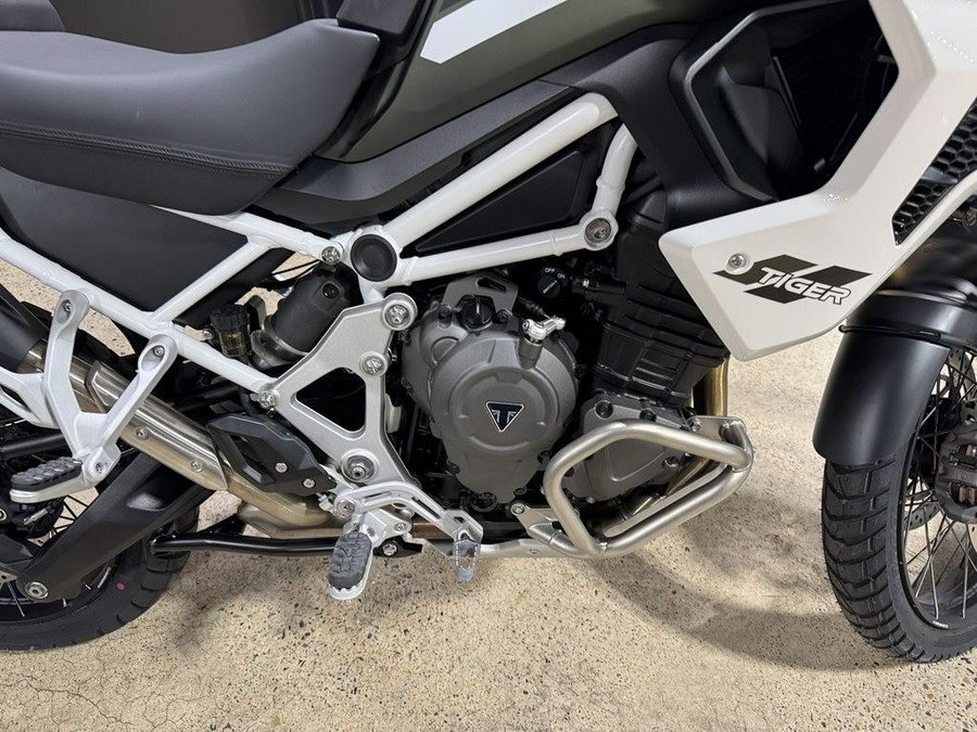 2025 Triumph Tiger 1200 Rally Pro Matt Khaki Green