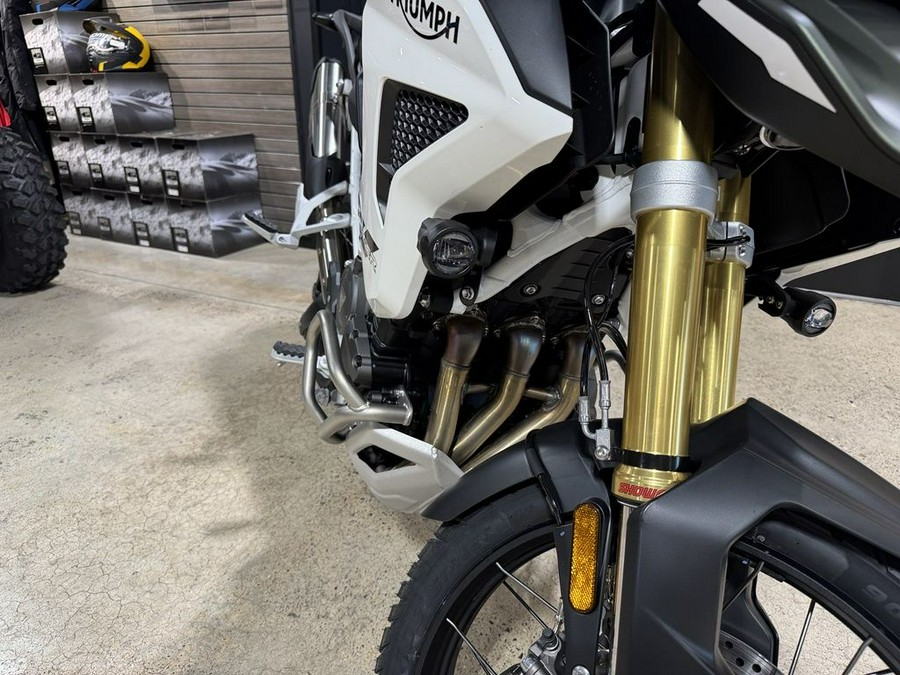 2025 Triumph Tiger 1200 Rally Pro Matt Khaki Green