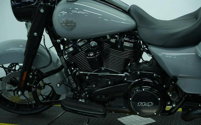 2025 Harley-Davidson® FLHRXS - Road King® Special