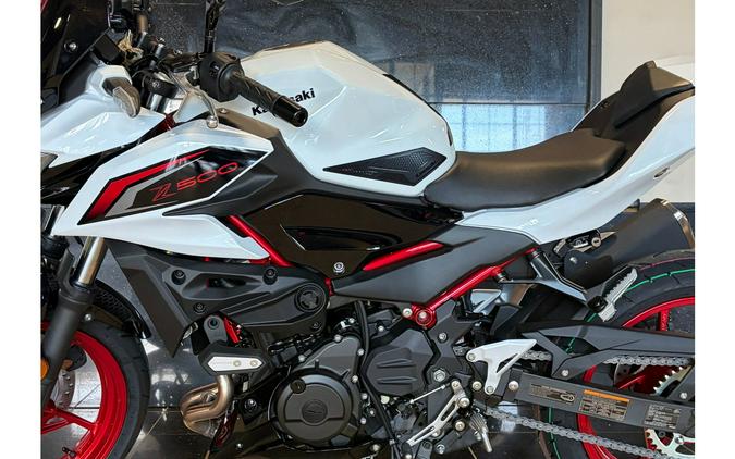 2026 Kawasaki Z500 SE ABS