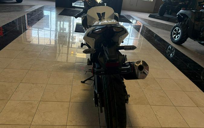 2026 Kawasaki Z500 SE ABS