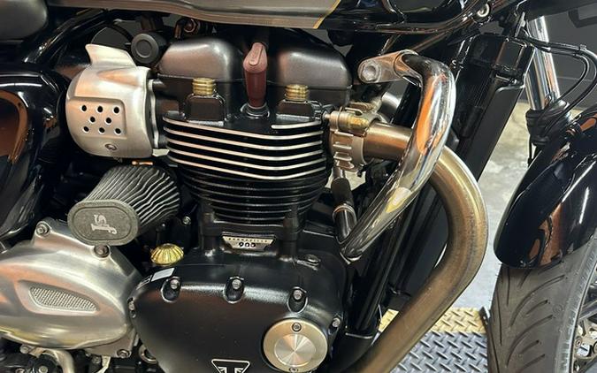 2017 Triumph Street Cup Jet BlackSilver Ice