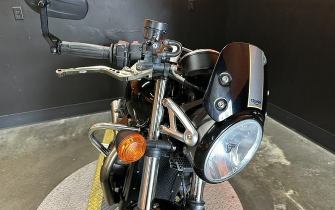 2017 Triumph Street Cup Jet BlackSilver Ice