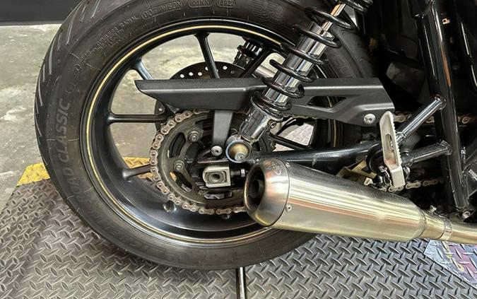 2017 Triumph Street Cup Jet BlackSilver Ice