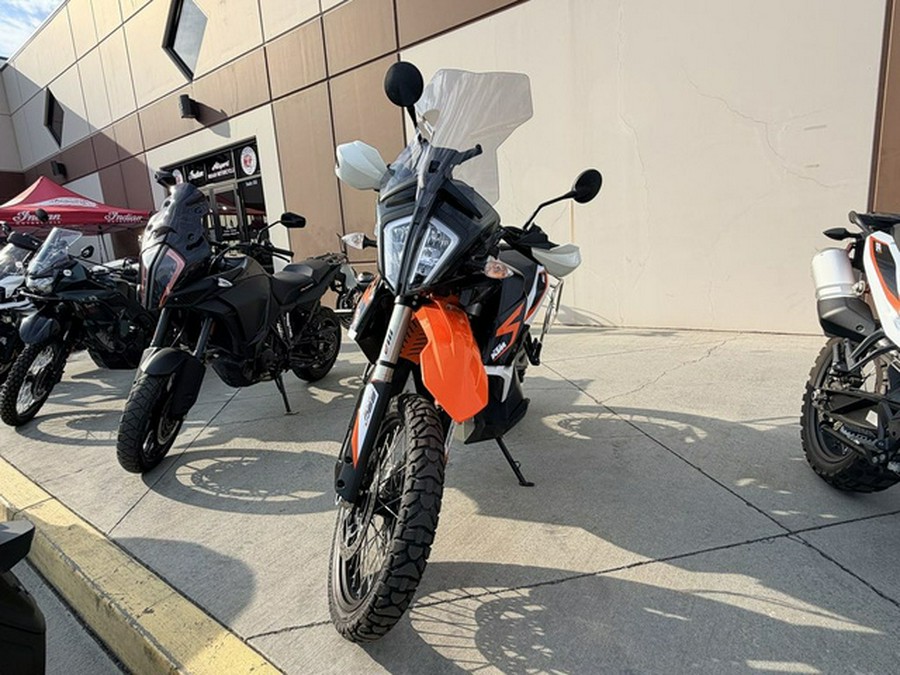 2021 KTM Adventure 890