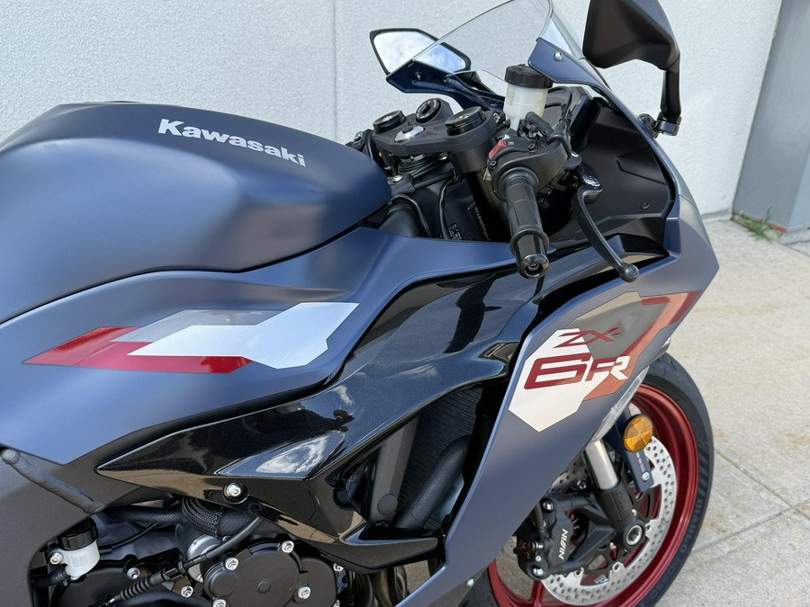 2027 Kawasaki NINJA ZX6R ABS