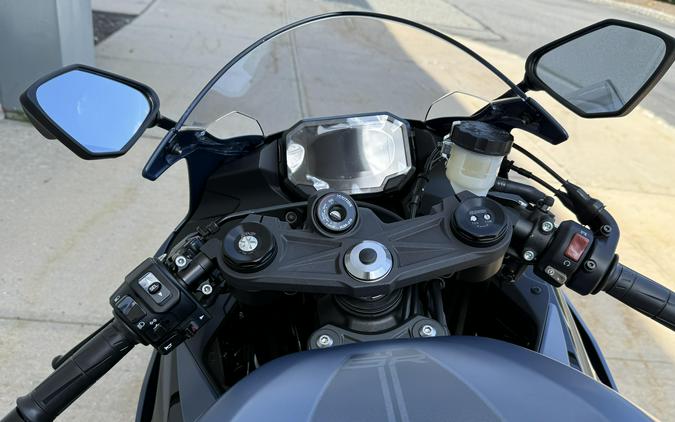 2027 Kawasaki NINJA ZX6R ABS