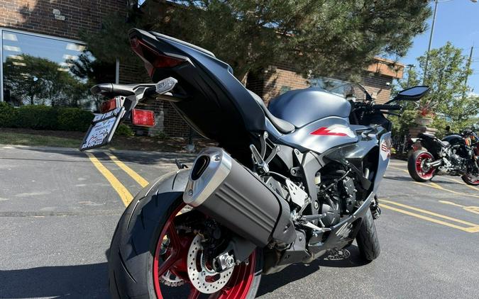 2027 Kawasaki Ninja® ZX™-6R