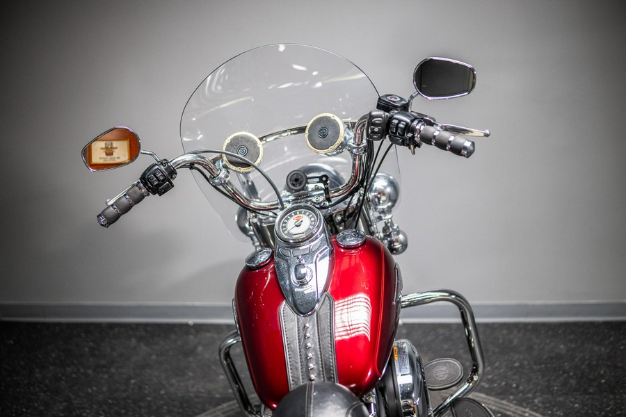 2014 Heritage Softail Classic (FLSTC)
