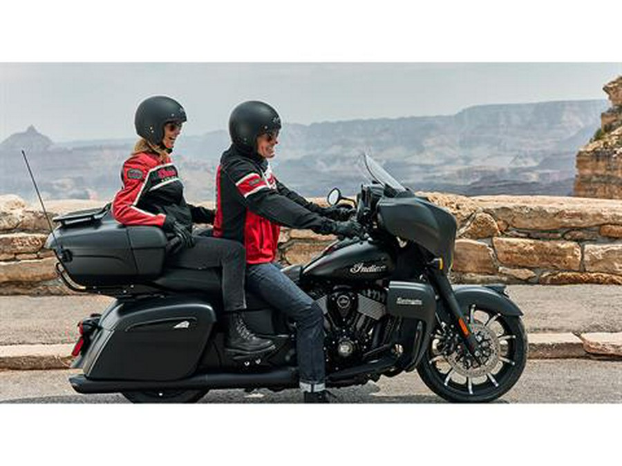 2024 Indian Motorcycle Roadmaster® Dark Horse®