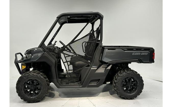 2024 Can-Am Defender XT HD7