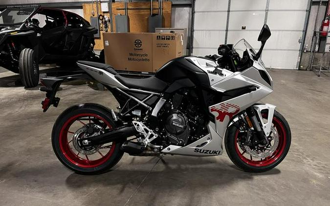 2024 Suzuki GSX-8R