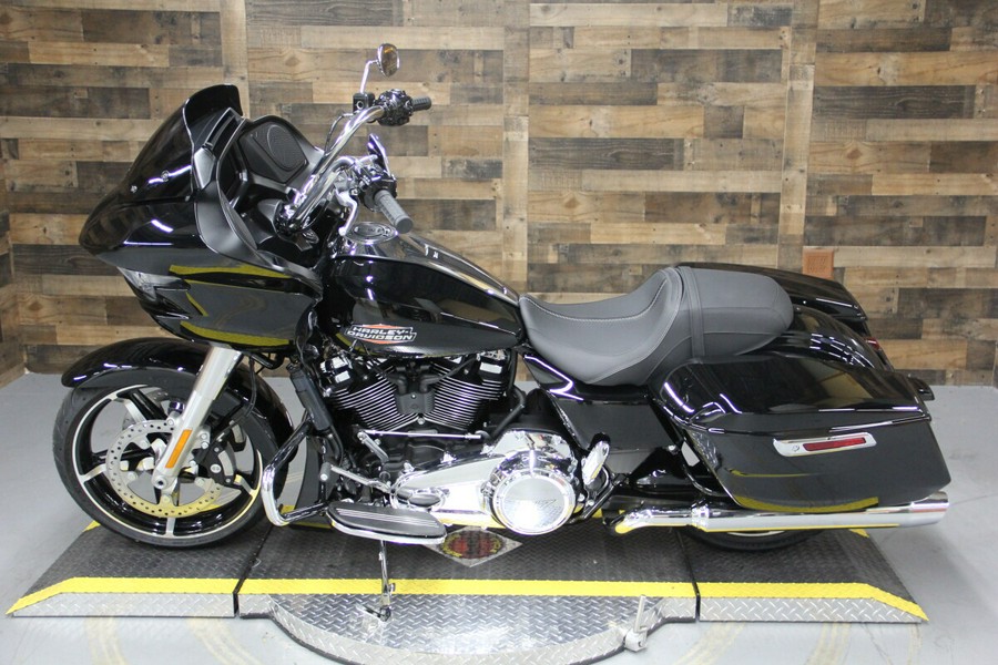 2024 Harley-Davidson Road Glide™ Black