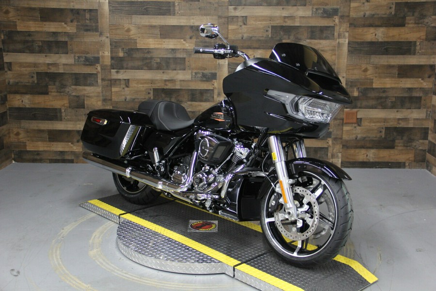 2024 Harley-Davidson Road Glide™ Black