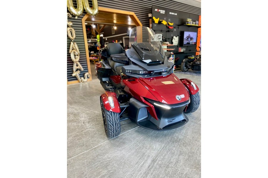 2024 Can-Am RD SPYDER RT LTD 1330 SE6 RD DRK 24