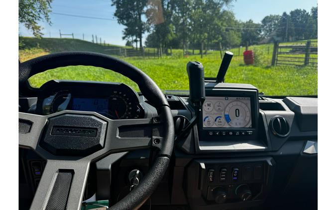 2025 Polaris RANGER CREW XP 1000 NorthStar TEXAS Edition