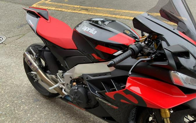 2022 Aprilia RSV FACTORY