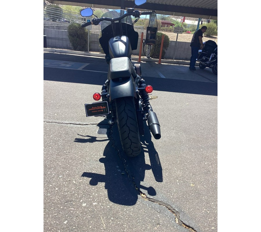 XL 883N 2022 Iron 883™