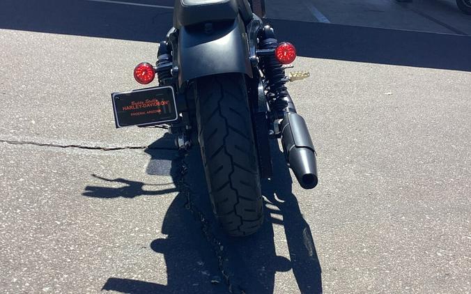 XL 883N 2022 Iron 883™
