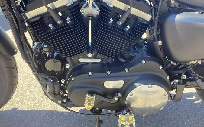 XL 883N 2022 Iron 883™