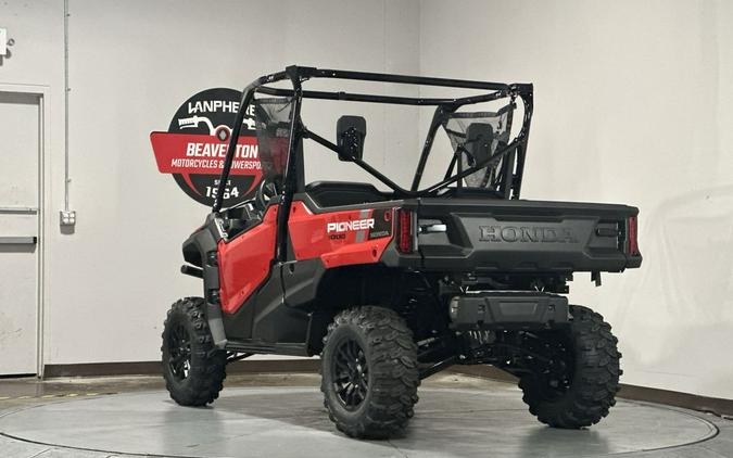 2025 Honda Pioneer 1000 Deluxe
