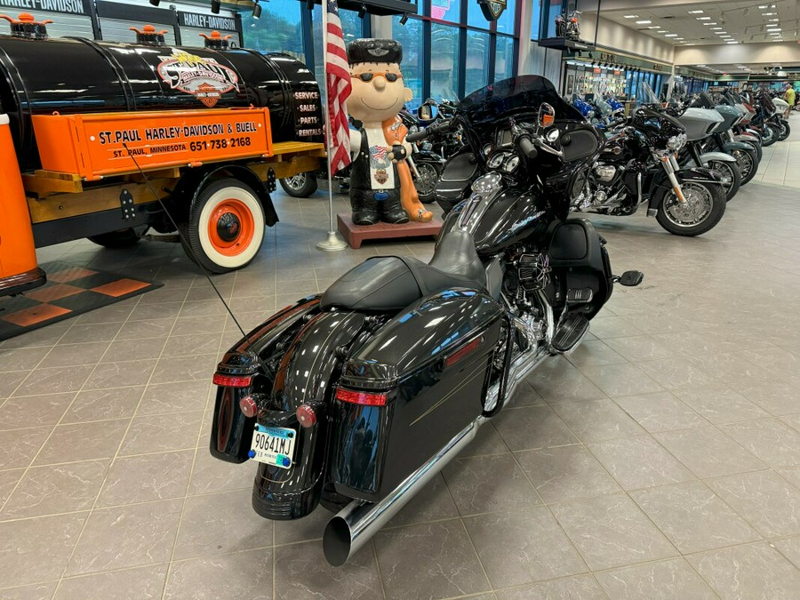 2016 Harley-Davidson Road Glide Special FLTRXS