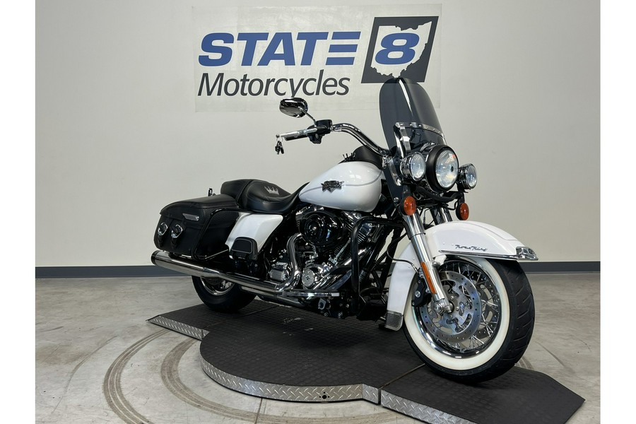 2012 Harley-Davidson® Road King® Classic FLHRC