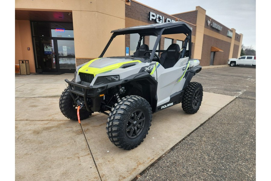 2024 Polaris Industries GENERAL XP 1000 SPORT