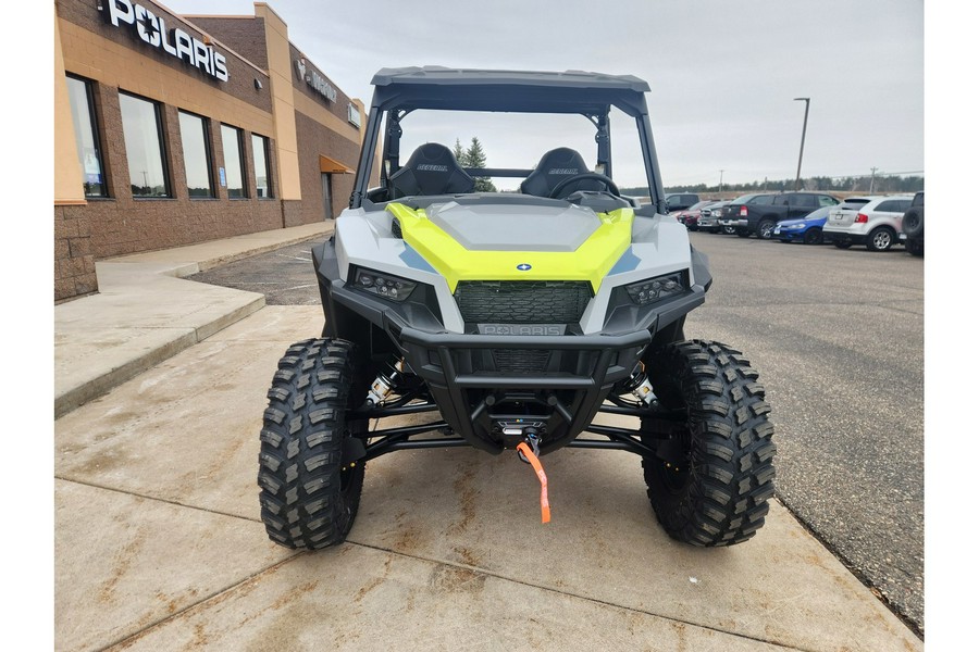 2024 Polaris Industries GENERAL XP 1000 SPORT