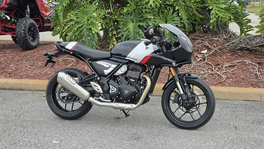 2026 Triumph Thruxton 400 Phantom Black Aluminium Silver