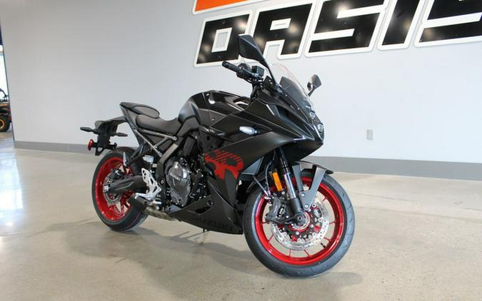 2027 Suzuki GSX800FROM7