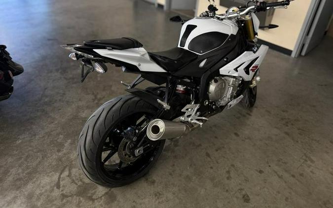 2016 BMW S 1000 R Premium Light White