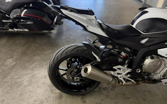 2016 BMW S 1000 R Premium Light White
