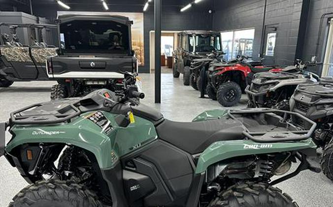 2026 Can-Am Outlander PRO XU HD7