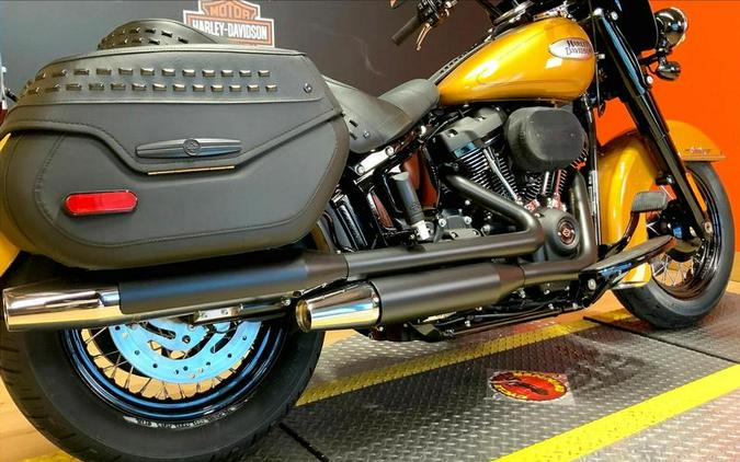 2023 Harley-Davidson® FLHCS - Heritage Classic