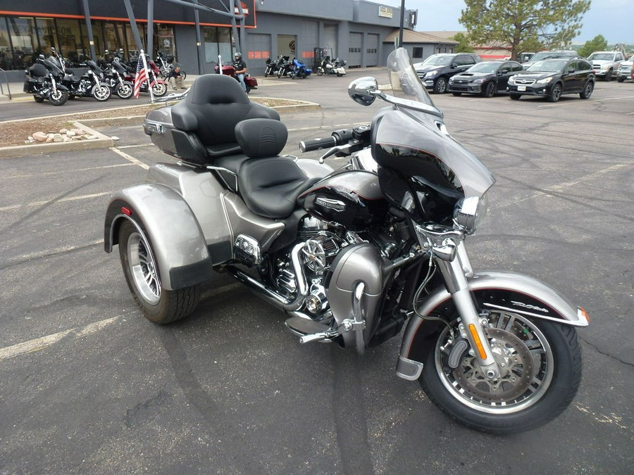 2016 Harley-Davidson® FLHTCUTG - Tri Glide® Ultra