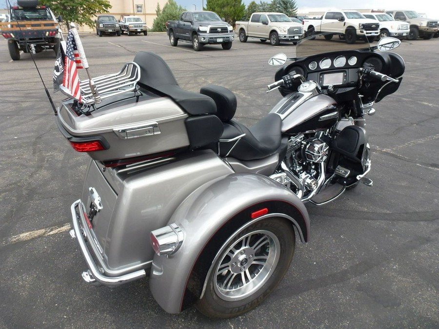 2016 Harley-Davidson® FLHTCUTG - Tri Glide® Ultra