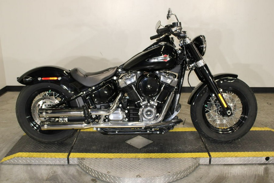 2021 Harley-Davidson® FLSL - Softail Slim®