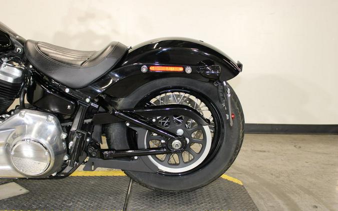 2021 Harley-Davidson® FLSL - Softail Slim®