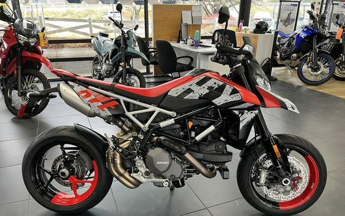 2025 DUCATI HYPERMOTARD 950 RVE