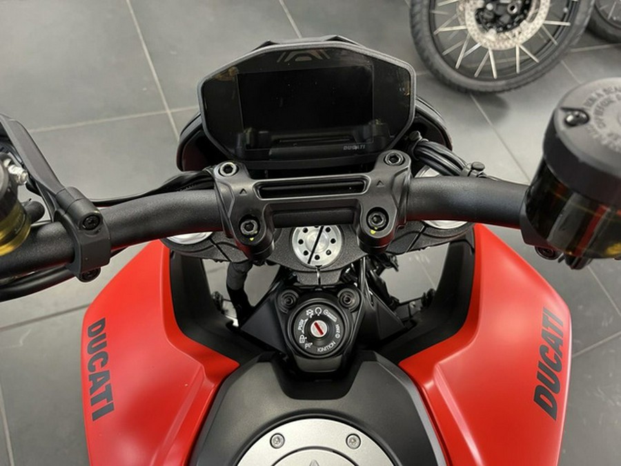 2025 DUCATI HYPERMOTARD 950 RVE