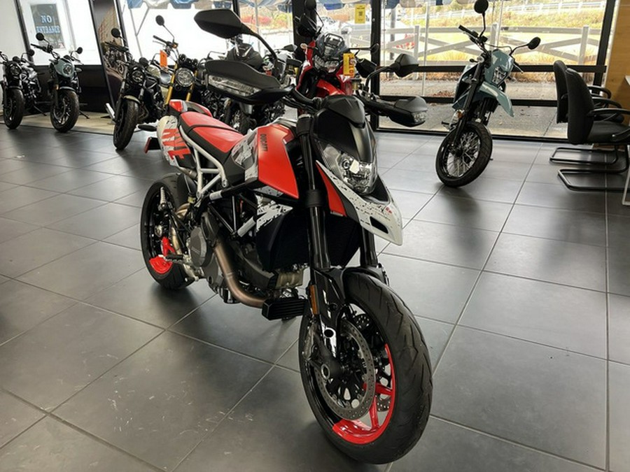 2025 DUCATI HYPERMOTARD 950 RVE