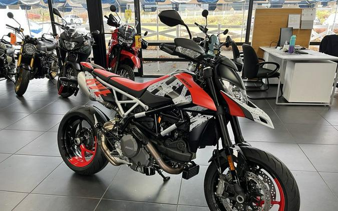2025 DUCATI HYPERMOTARD 950 RVE