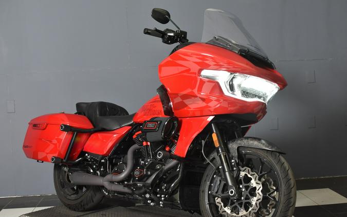 2025 Harley-Davidson CVO Road Glide ST Rally Red FLTRXSTSE