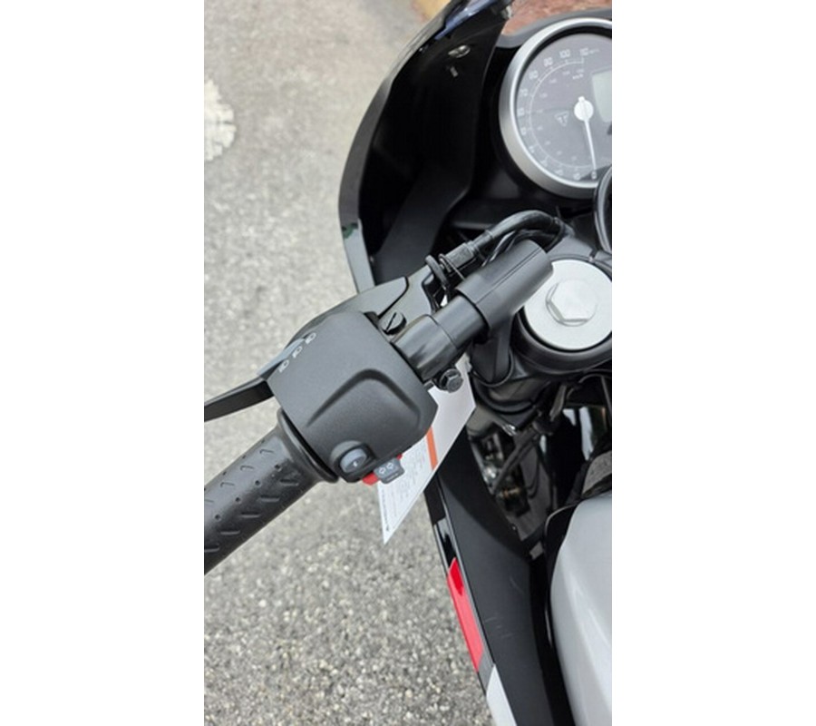 2026 Triumph Thruxton 400 Phantom Black Aluminium Silver